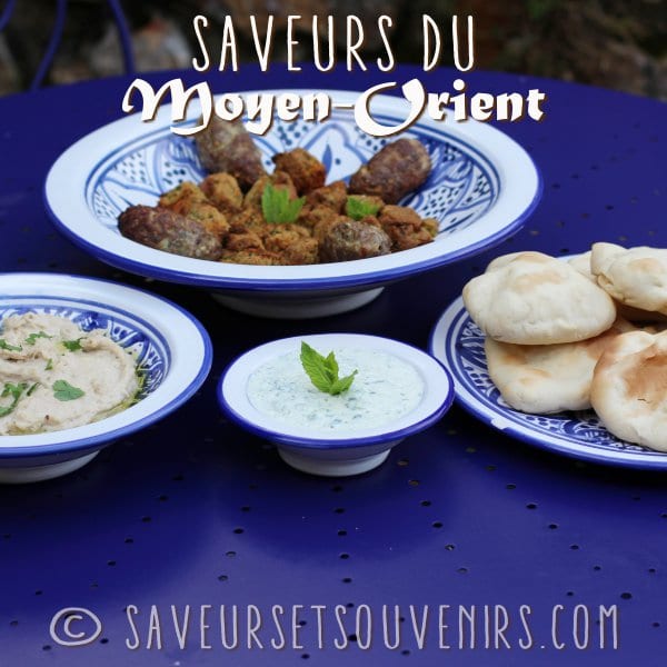 Saveurs du Moyen-Orient : Hoummous, Falafels, Koftas, Tzatziki et Pains pitta